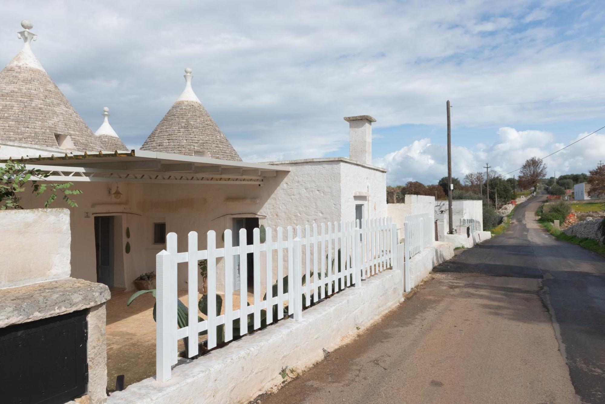 Trullo Da Nonno Marco Villa Cisternino Exterior photo